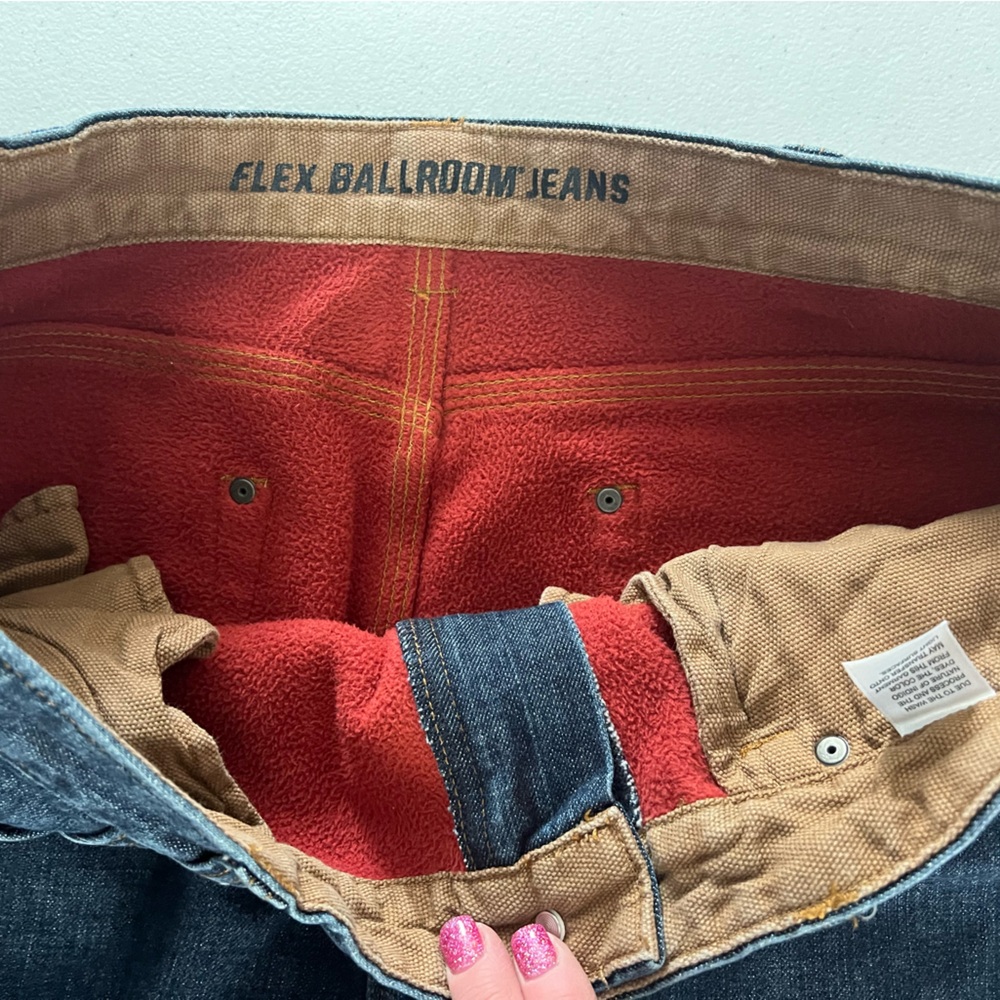 EUC Duluth Trading Company insulated Flex Ballroom denim jeans.